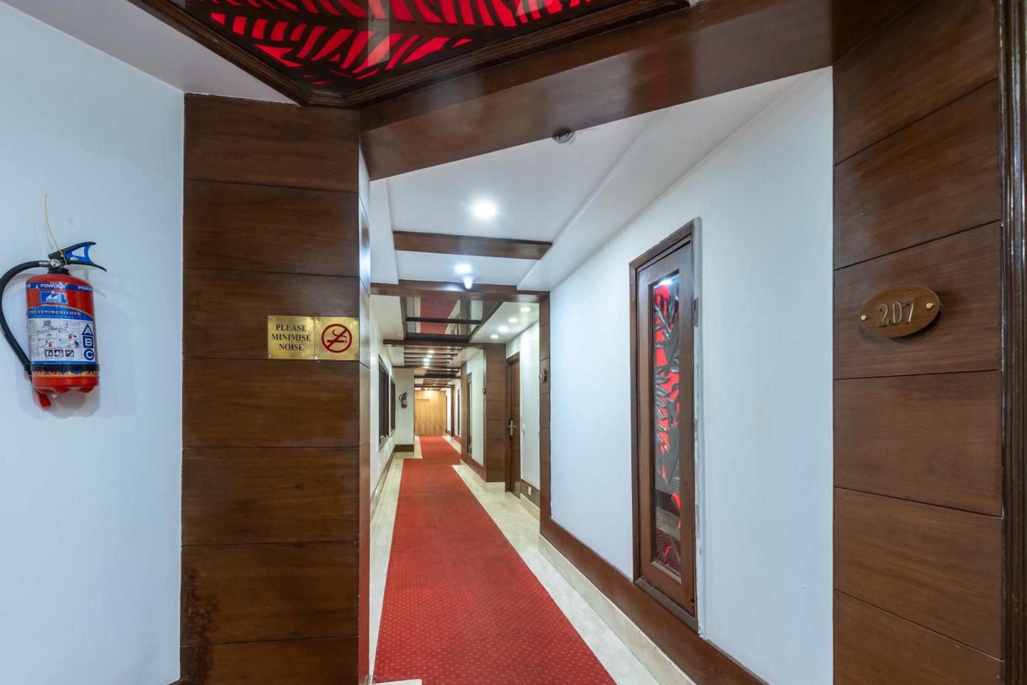 The Solitaire Resort By Lawrence Hotels Mussoorie Exterior photo