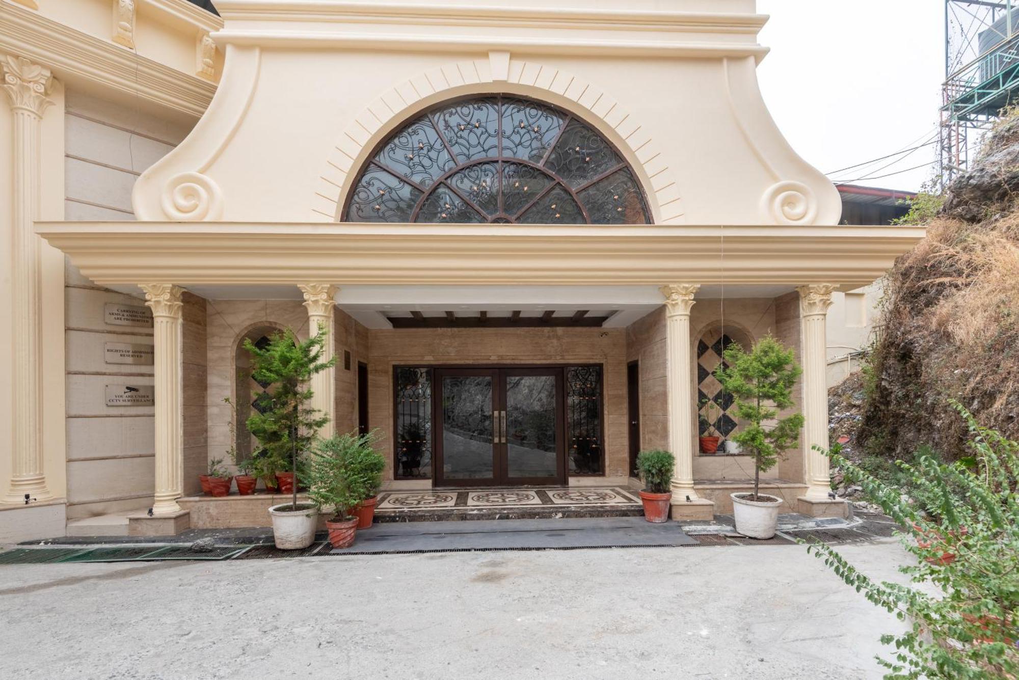The Solitaire Resort By Lawrence Hotels Mussoorie Exterior photo