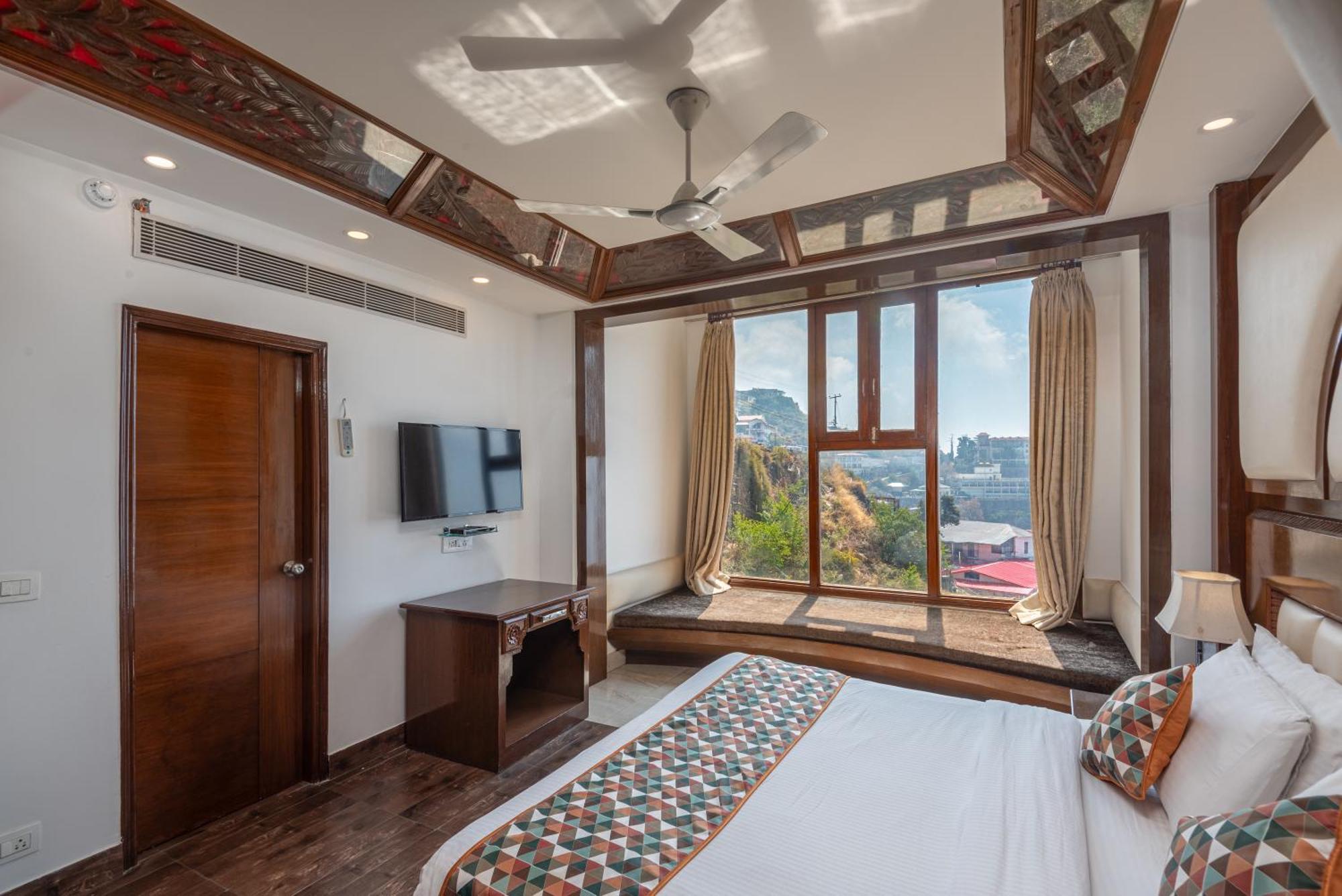 The Solitaire Resort By Lawrence Hotels Mussoorie Exterior photo